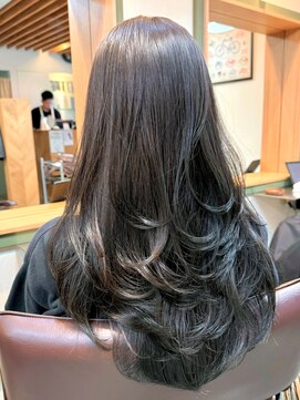 シビバイレボ(CIBI by revo) 韓国風大人レイヤーカット/ミディアムレイヤー/顔まわり/船橋駅