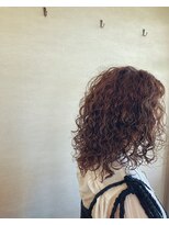 ナウラ(Naurra)&nbsp;ツイストスパイラルパーマ