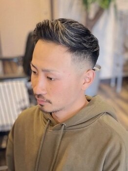 シェルビー(SHELBY)の写真/美容室では手に入らない[ダンディズム]を叶えます。<理容室/バーバー/伏見/竹田駅徒歩５分>