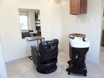 シェーレ(Schere)の写真/《全席半個室/プライベート空間》シャンプーもお席で出来る◎癒しの空間でゆったり過ごすサロンtimeを*