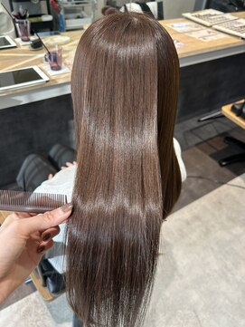ハブ(hub) 【天神今泉】髪質改善ストレート