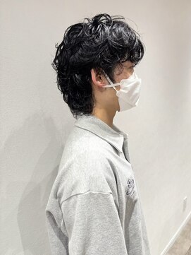 オンカン(onkan) メンズパーマ/メンズヘア/ウルフ/ニュアンスパーマ/韓国パーマ