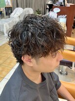 クオリス 上板橋店(QUALIS)&nbsp;★社会人向け◎センターパートマッシュ縦落ちツイスパ