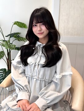 ジーナ 渋谷本店(Zina) ローレイヤーカット×ダークグレー