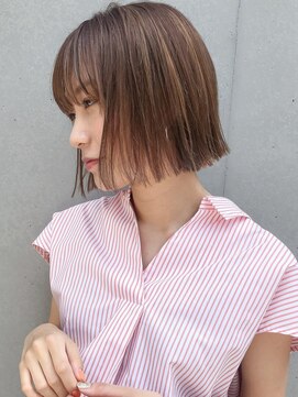 ミィ 表参道(mee.) 【mee.】ハセガワヒトシ 切りっぱなしボブミニ大人ボブ