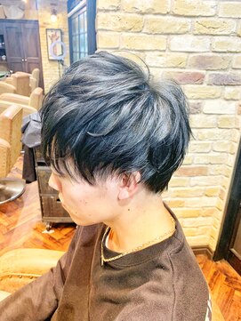 モナン 新宿(Monan) 【王道】ツーブロックマッシュショート　ブルーブラック