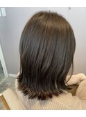 外ハネ切りっぱなしロブ
