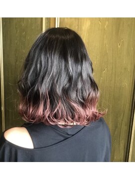エイミー(Aimee) Aimee 町田　グラデーション×グレーピンク