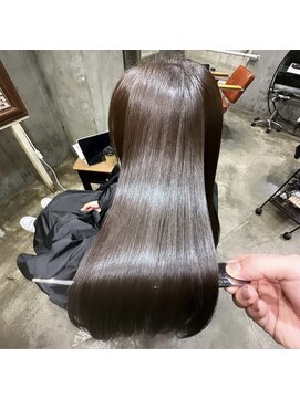 サロンドミルク 原宿(salon de MiLK) 初カラーこそ艶カラーがおすすめ!ナチュラル艶ブラウン