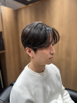 フー 北浦和(Huu) men'ssalonHuuスタイルセンターパートスタイル