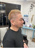 短髪ブリーチオシャレ坊主