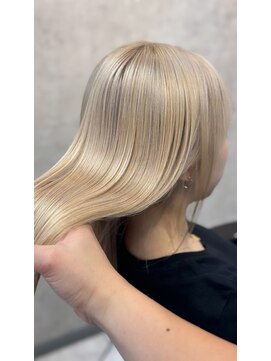 クリーム 大宮(CREAM) シルキーホワイトベージュ