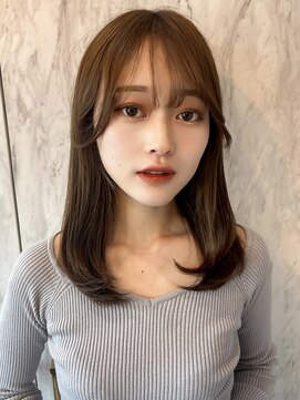 ルームバイシー 新宿(Loom. by Sea) シンプルワンカール×チョコレートブラウン【新宿/韓国ヘア】