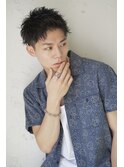 刈り上げツーブロックアップバングショート短髪メンズヘア