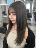 ストレートロング　髪質改善トリートメント　グレージュ　透明感