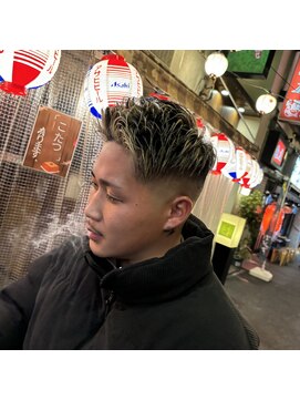 ゴートファミリー 川口(G.O.A.T FAMILY) ツーブロックスキンフェード　メッシュ