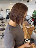  20代30代40代前下がりストレート大人ボブリップライン