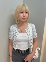 カルパ(calpa)&nbsp;ブロンドヘア　顔まわりレイヤーボブ