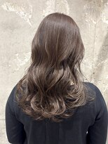 トマト(TOMTO)&nbsp;【AYUKA】ナチュラルベージュ_透明感カラー_横浜