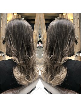 トルネード(TORNADO) プラチナグレージュバレイヤージュハイライト