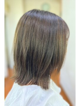 アークスヘアー 20代30代40代ブリーチなしオリーブグレージュくびれミディ