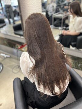 ペレ 栄店(PELE) デザインカラー/レイヤーカット/ウェットヘア/オリーブベージュ