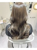 ハイライトカラー/韓国風艶髪/ベージュカラー