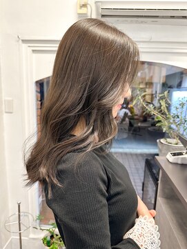 ラレイ ハラジュク(Lalei harajuku) 【白石】オリーブグレージュ赤み消しカラーシアーカラー原宿