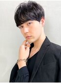 20代30代メンズクラウドマッシュ丸み束感ビジカジトレンド