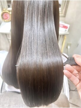 リルアーチ(Lillarch) 髪質改善/イルミナカラー/前髪カット/おくれ毛/縮毛矯正/韓国風