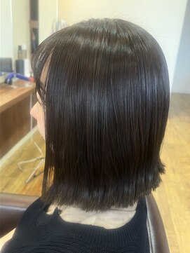 エッセンス あご下ボブ