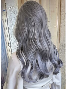 サンティエ 中央駅店(scintiller) ブリーチ/ダブルカラー/グラデーションカラー/ハイライト