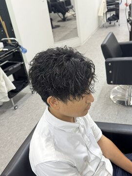 ブライト(BRIGHT) ツイストスパイラルパーマセンターパート