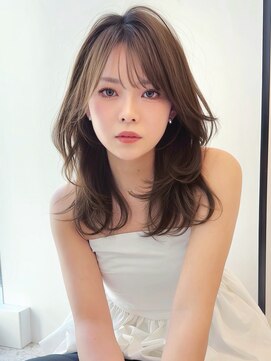 ジュイル ハラジュク(JEWIL HARAJUKU) ミディアムレイヤー/レイヤーカット/顔周りカット/韓国ヘア