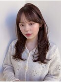ミディアム/レイヤーカット/顔周りカット/ベージュ/透明感カラー