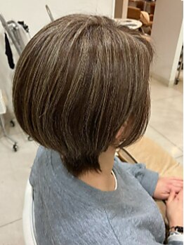 デフィ アオヤマ(defi AOYAMA)の写真/大人女性の髪の悩みや骨格の変化に寄り添い、今のあなたが一番輝く「似合わせスタイル」をご提案します。