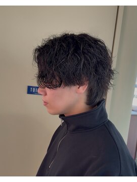 エスキス(ESQUISSE) 波巻きパーマ
