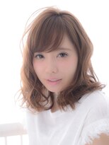 パティオンツー(PATIONN2)&nbsp;アッシュブラウン流し前髪ウェーブセミディ