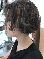 コス(kos) くせ毛風ボブ*ハイライト
