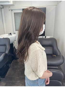 ピヨン 心斎橋(piLLon) ブラウン