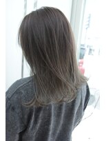 ヘアルーム モア(hair room More) 30代女性　グラデーションカラー