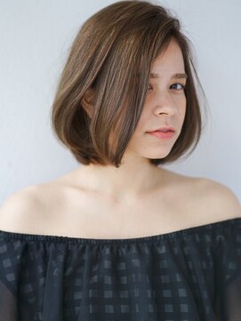 ヘアー ループアン(Hair Ruup ann) 柔らかアッシュグレーボブ