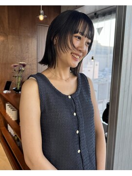 ヨロヘアー(YOLO hair) 顔まわりレイヤー