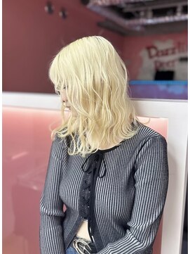 ダズリングディア(Dazzling Deer) ブロンド/抜きっぱなしブロンド