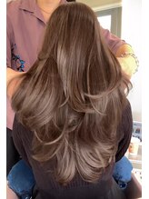 【ワンカールするだけで、可愛い】セルフスタイリングも簡単なレイヤースタイル☆