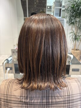 アフィニティ(affinity) 地毛風ストレート