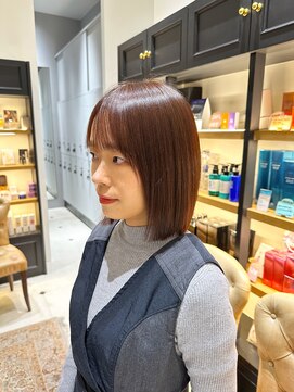 サヴォア(Savoir) ナチュラル&上品なストレートボブ