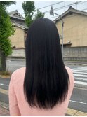 美しさが際立つロングストレート