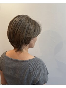 ピュアソウル(Pure Soul) 大人の上品ハンサムウルフ アッシュベージュ×ハイライト