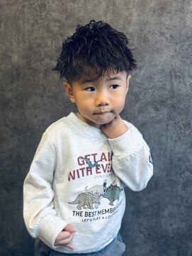 Cafe&Barber BASE×キッズパーマ